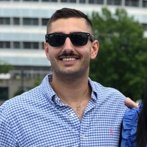 Meet your Posher, Eric